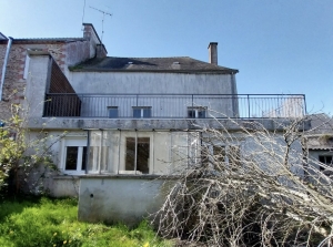 Manor House Style Town House with Garden