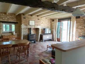 Country House with Guest Gite and Swimming Pool and Lake