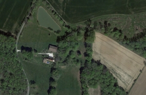 Country House with Guest Gite and Swimming Pool and Lake