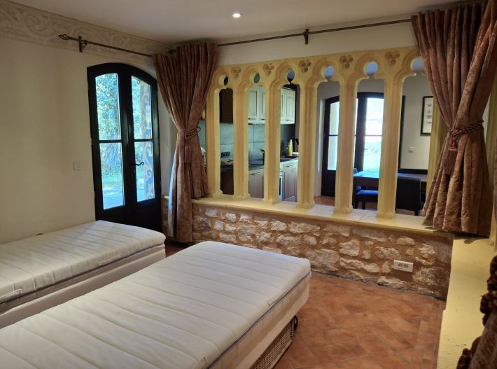 Unique Main House, Second House, Swimming Pool and Land