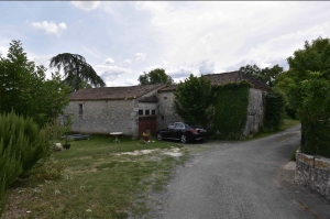 Manor House Style Property with Guest Cottage