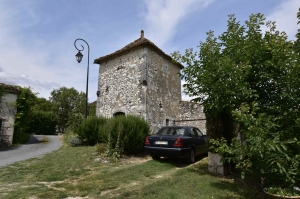 Manor House Style Property with Guest Cottage
