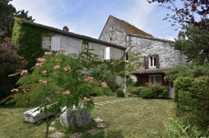 Manor House Style Property with Guest Cottage