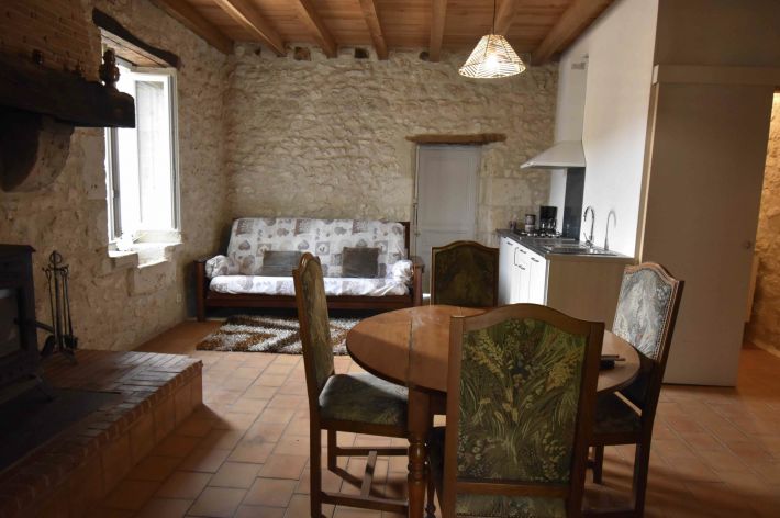 Manor House Style Property with Guest Cottage