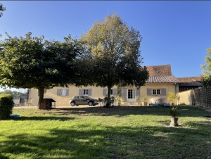 Detached Country House with Two More Guest Cottages