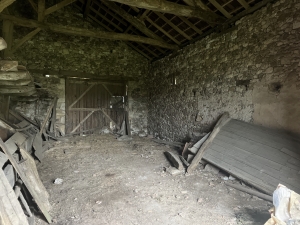 Countryside Barn to Renovate