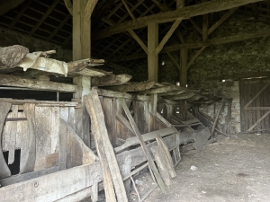 Countryside Barn to Renovate