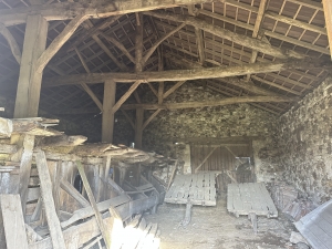 Countryside Barn to Renovate