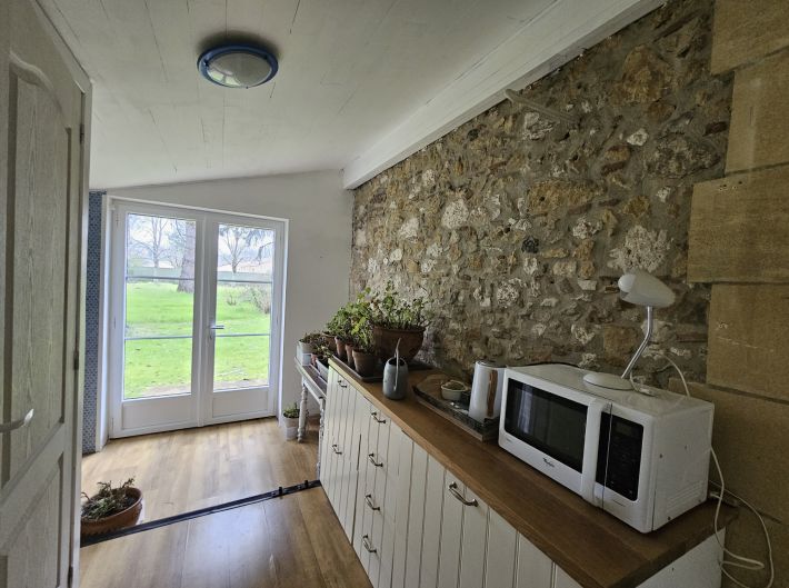 Detached Country House with Swimming Pool