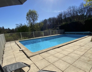 Detached Country House with Swimming Pool