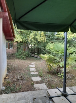 Detached Country House with Swimming Pool