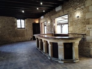 Property with Commercial Space and Accommodation