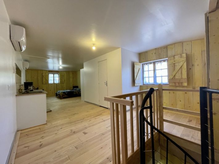 Property with Commercial Space and Accommodation