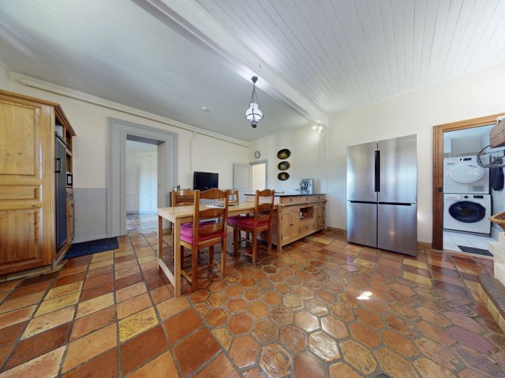 Manor House, Guest House with Swimming Pool in 1.3 Hectares