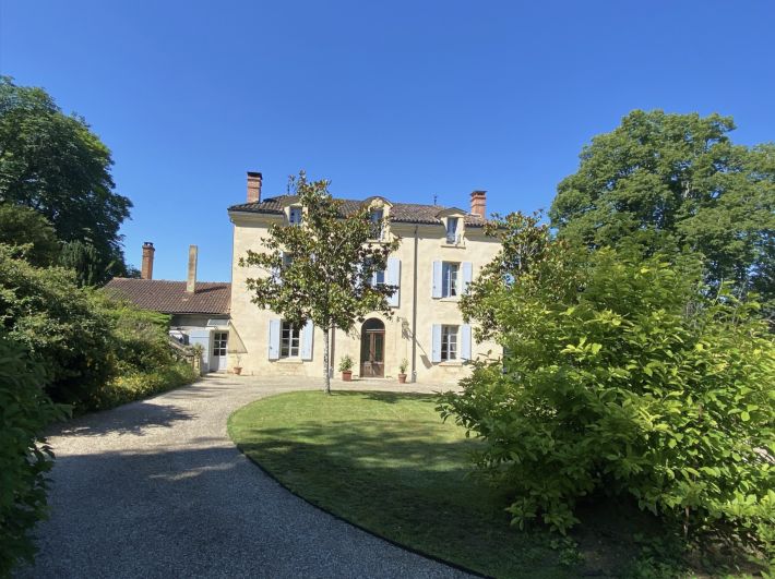 Manor House, Guest House with Swimming Pool in 1.3 Hectares
