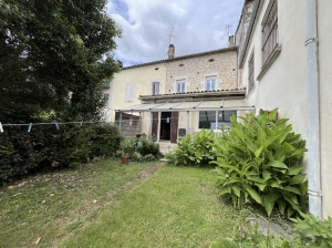 Nice House in Bastide Market Town