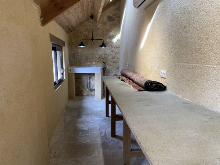 Cosy Character Cottage in Great Location