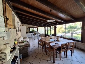 Huge Detached Country House with Pool and Land