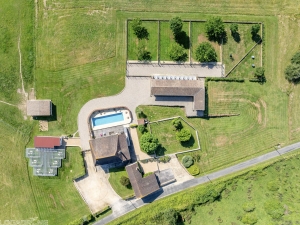 Detached Country House with Large Pool and Business