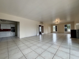 Detached Country House with Open Views and Swimming Pool