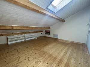 Detached Country House with Open Views and Swimming Pool