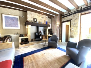 Beuatiful Village House with Courtyard Garden