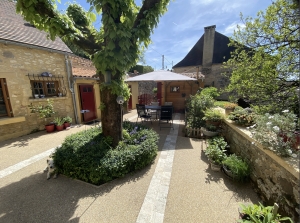 Beuatiful Village House with Courtyard Garden