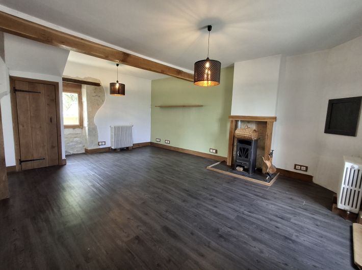 Village House, Ideal Holiday Home