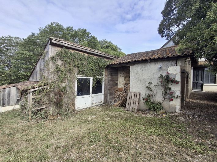 Village House, Ideal Holiday Home