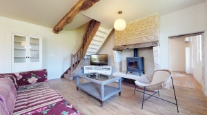 Beautiful Detached House with Landscaped Garden