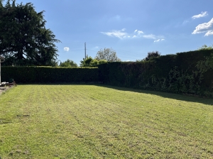 Beautiful Detached House with Landscaped Garden