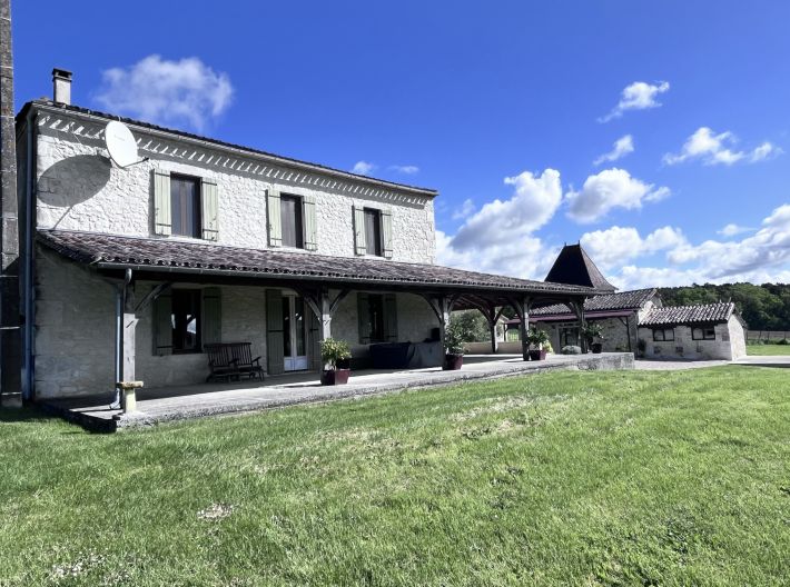 Main House With Guest Gite and Swimming Pool