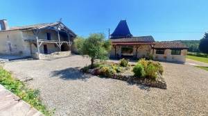 Main House With Guest Gite and Swimming Pool