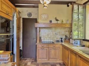 Detached House in Private Mature Garden