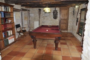 Detached Country House with Swimming Pool and Tennis Court