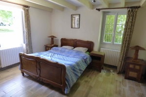 Detached Country House with Swimming Pool and Tennis Court