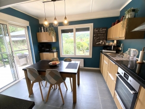 Detached House with Garden and Open View