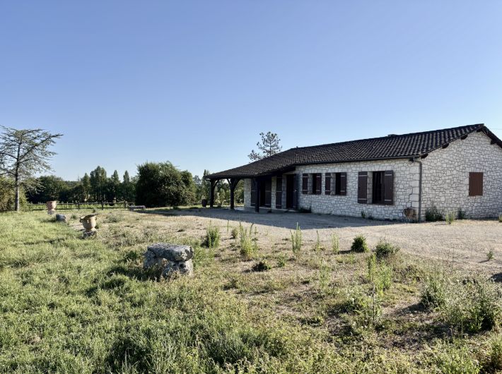 Magnificent Country House with Barn