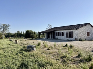 Magnificent Country House with Barn