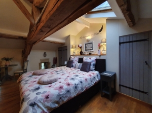 Countryside Manor House with Swimming Pool and More