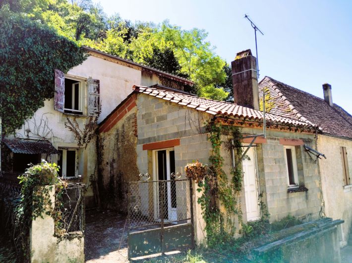 Renovation Project to Complete, Great Location