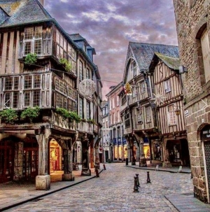 Business and Private Accommodation in Dinan