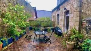 Business and Private Accommodation in Dinan