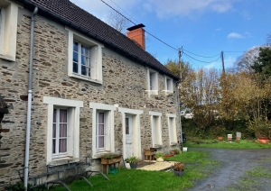 Lovely Country House in Glorious Rural Setting