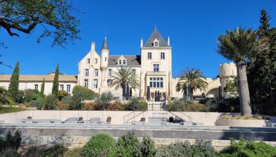 Experience Life in A Chateau in The Heart Of The Vineyards