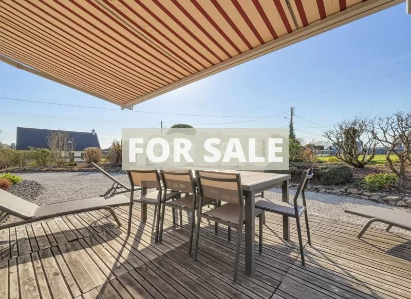 Detached House with Garden in Lovely Location