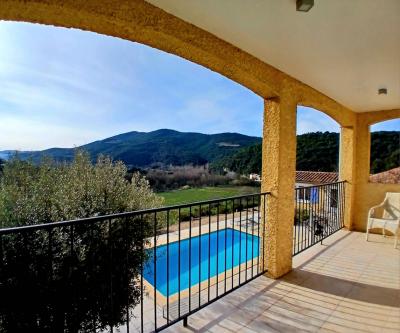 Magnificent Villa, Guest House with Pool & Exceptional Views