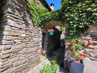 Entirely Renovated Former Sheepfold, In The Heart Of Countryside