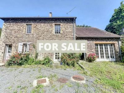 Beautiful Detached House with Bundles of Character