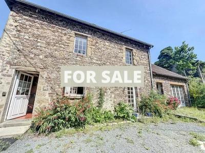 Beautiful Detached House with Bundles of Character